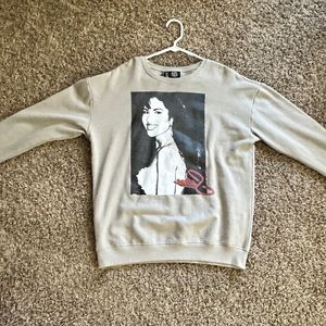 Selena sweater